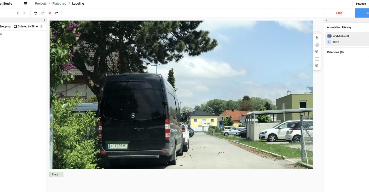Car plates detection